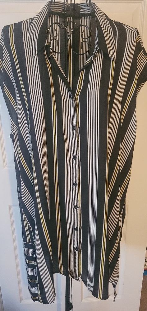 Sleeveless top long